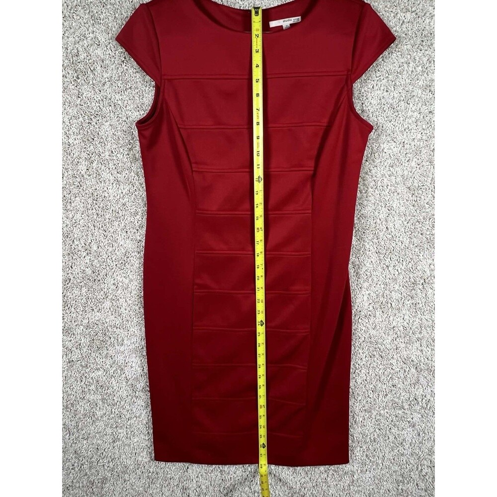 Studio One New York Red Sheath Dress Pleated Zip Size 12 Knee Length - Picture 6 of 7